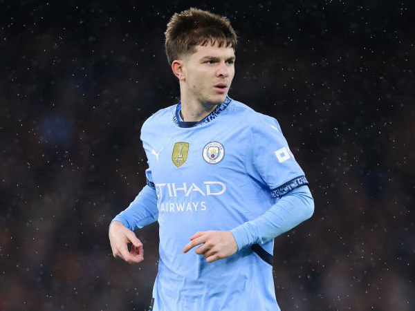 James McAtee Tertarik Lanjutkan Karier di Tottenham Hotspur